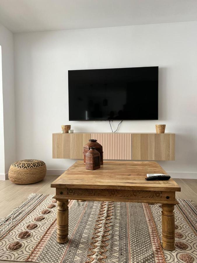 Apartamentos Buganvilla روكيتاس ذي مار المظهر الخارجي الصورة