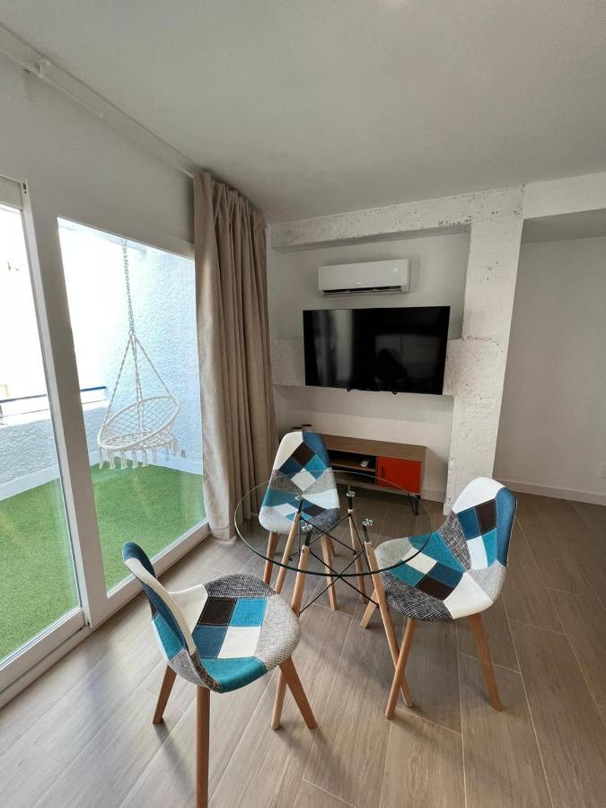 Apartamentos Buganvilla روكيتاس ذي مار المظهر الخارجي الصورة