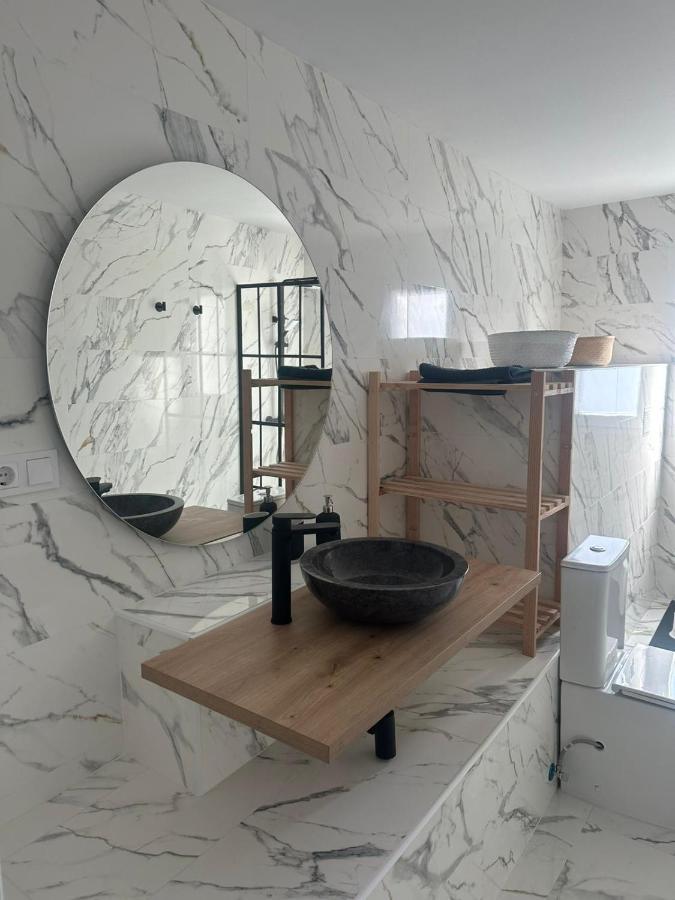 Apartamentos Buganvilla روكيتاس ذي مار المظهر الخارجي الصورة