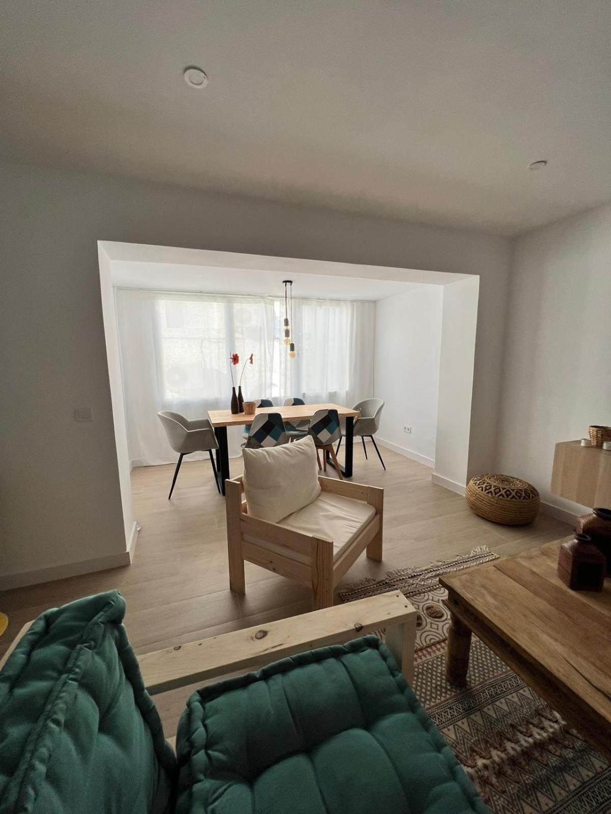Apartamentos Buganvilla روكيتاس ذي مار الغرفة الصورة
